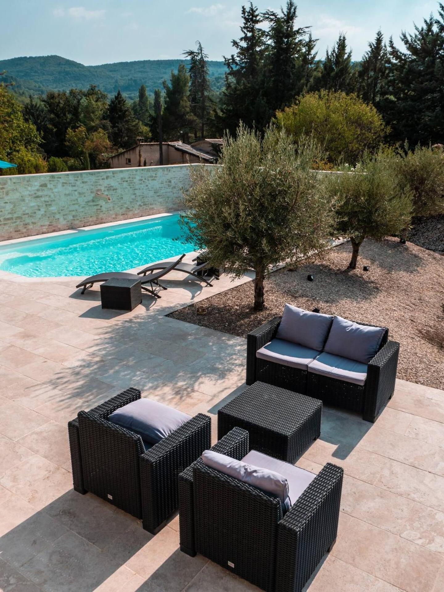 La Petite Colline Villa Apt Buitenkant foto