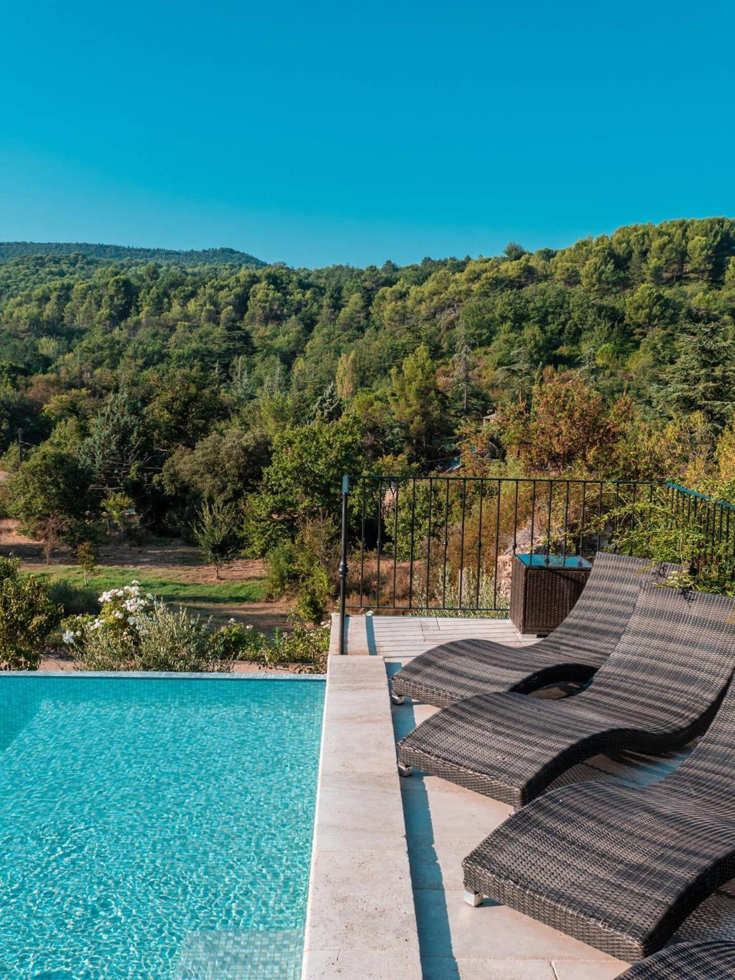 La Petite Colline Villa Apt Buitenkant foto